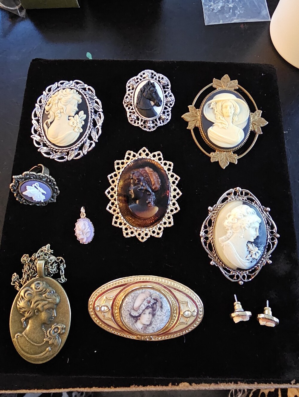 Vintage Cameo Lot